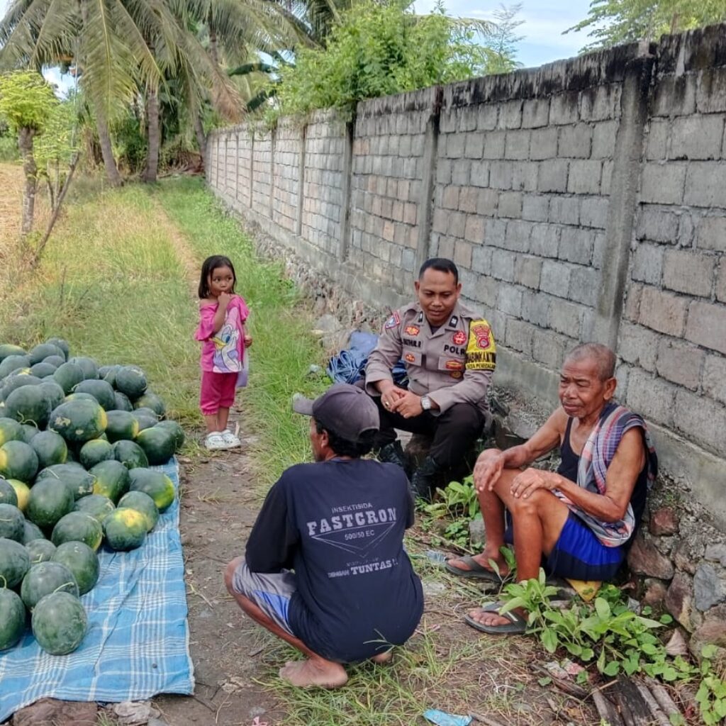 Bhabinkamtibmas Desa Penedagandor Intensifkan Sambang Warga, Ajak Jaga Kamtibmas