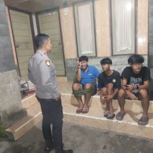 Polsek Pringgarata Intensifkan Patroli Fajar Humanis, Remaja Jadi Sasaran Imbauan Kamtibmas