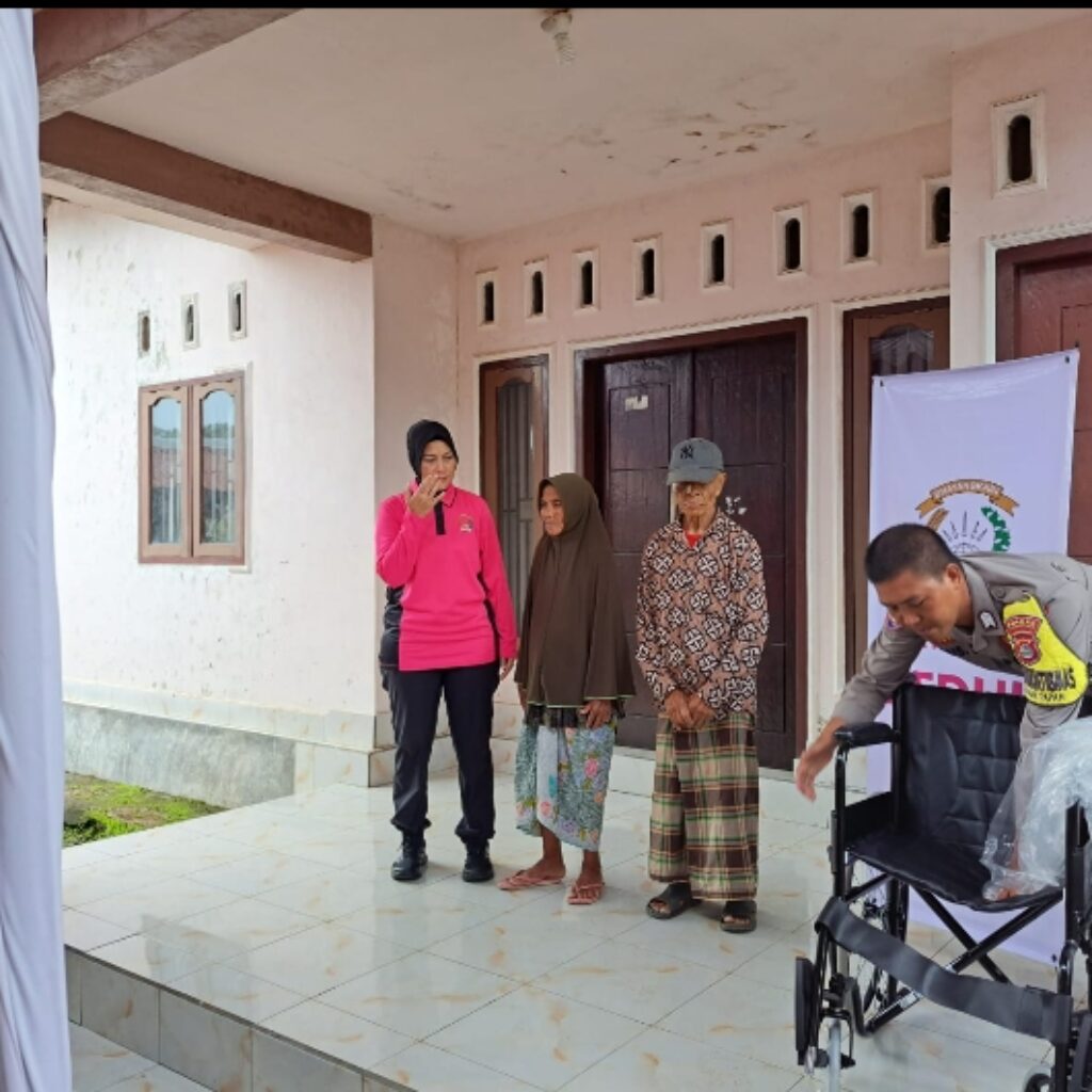 Aksi Nyata Bhayangkari NTB di Lombok Timur: Bantuan Kursi Roda hingga Program Sosial