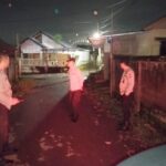 Jaga Kamtibmas di Jam Rawan, Personel Polsek Pringgarata Gelar Patroli Malam di Arjangka