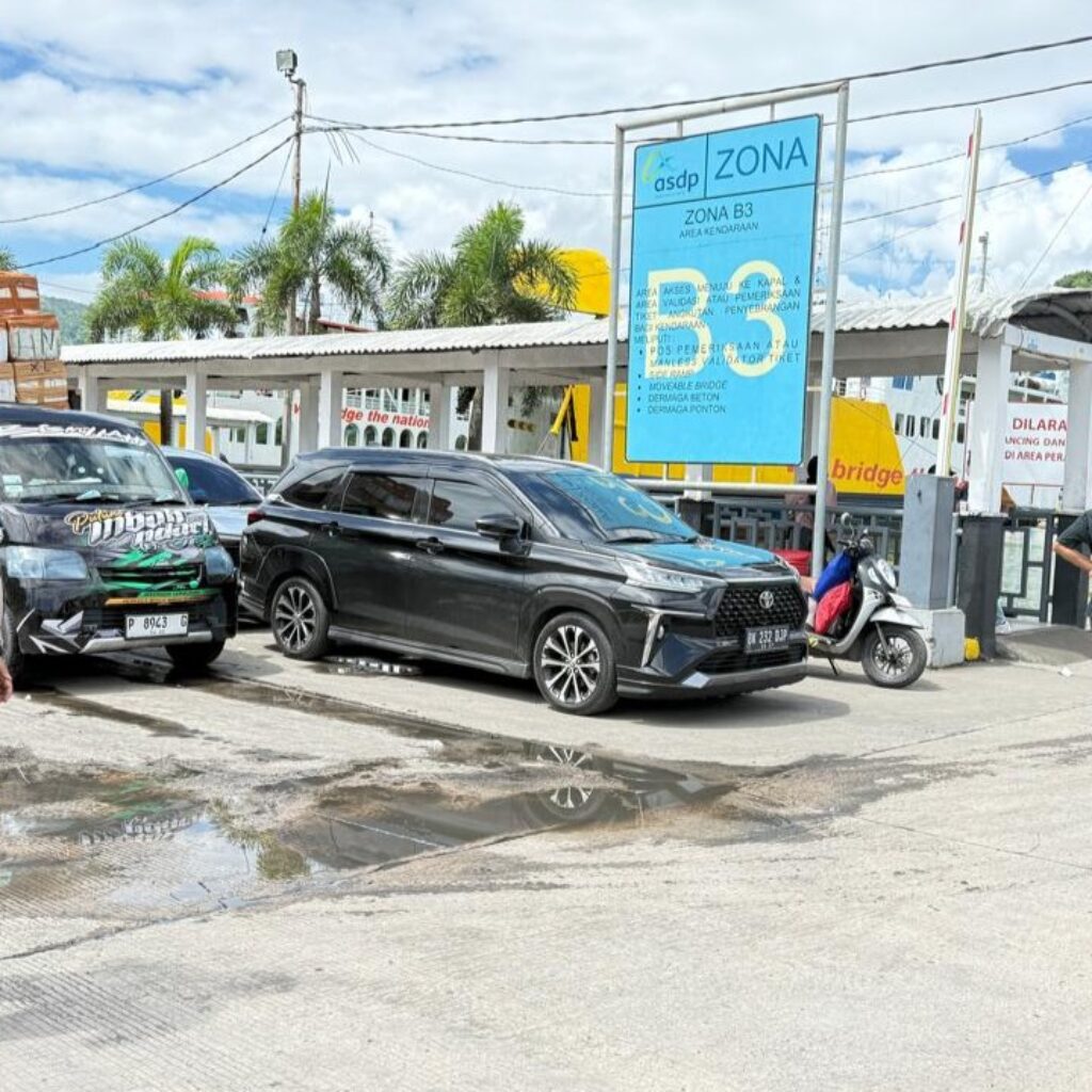 Polsek Kawasan Pelabuhan Lembar Perketat Penyeberangan, Pastikan Jalur Logistik ke Bali Aman dari Gangguan