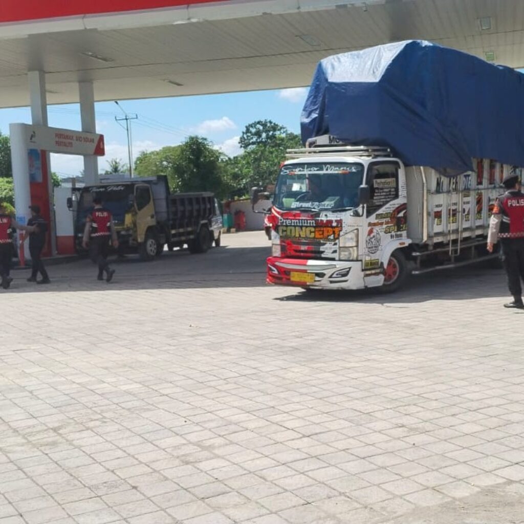 Waspada Kriminalitas 3C, Polres Lombok Barat Perketat Penjagaan di SPBU Labuan Tereng