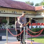 Pimpinan Upacara PTDH, Ini Pesan Menohok Kapolres Bima Kabupaten AKBP Muhammad Anton Bhayangkara Gaisar S.I.K.MH
