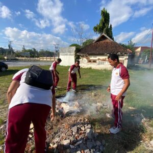 Dukung Program Indonesia Asri, Polres Bima Kota Gelar Korvei Bersama di Lingkungan Mako