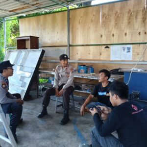 Sat Polairud Polres Lombok Utara Patroli Dialogis di Pantai Buaya, Sampaikan Himbauan Kamtibmas Kepada Nelayan