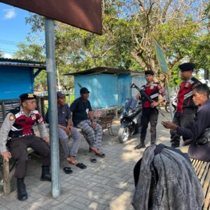 UNIT PATMOR SAT SAMAPTA POLRES DOMPU GELAR PATROLI PRESISI CIPTA KONDISI DI WILAYAH DOMPU DAN WOJA