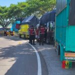 Amankan Logistik di Gili Mas, Sat Samapta Polres Lombok Barat Siagakan Inovasi KEMOS 110