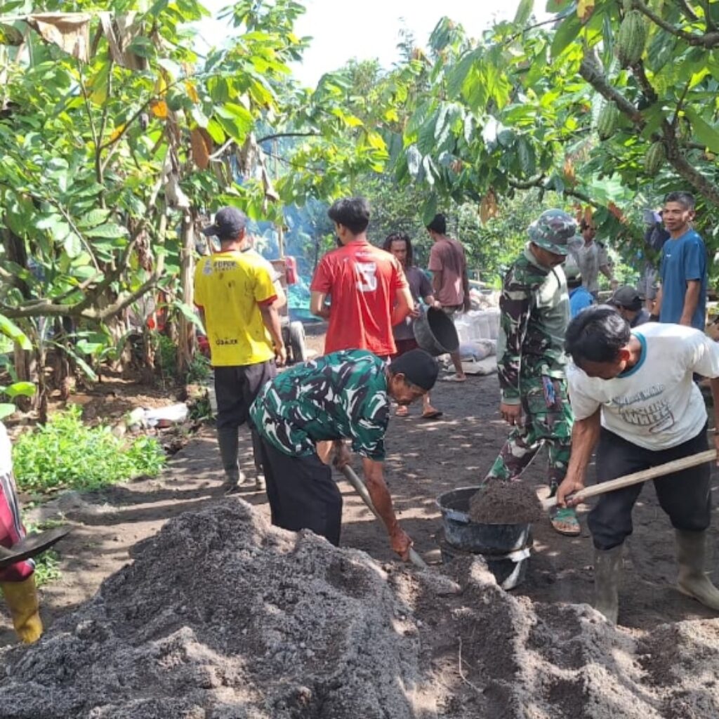 Warga Lombok Utara Kompak Dukung Satgas Jembatan Garuda