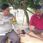 Sambang Kamtibmas Humanis, Bhabinkamtibmas Polsek Donggo Edukasi Warga Binaannya Jaga Stabilitas Kamtibmas