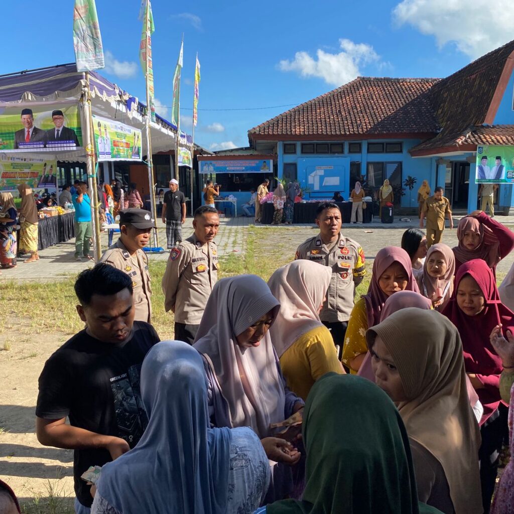 Polsek Praya Barat Daya Laksanakan Pengamanan Gerakan Pangan Murah di Prabarda