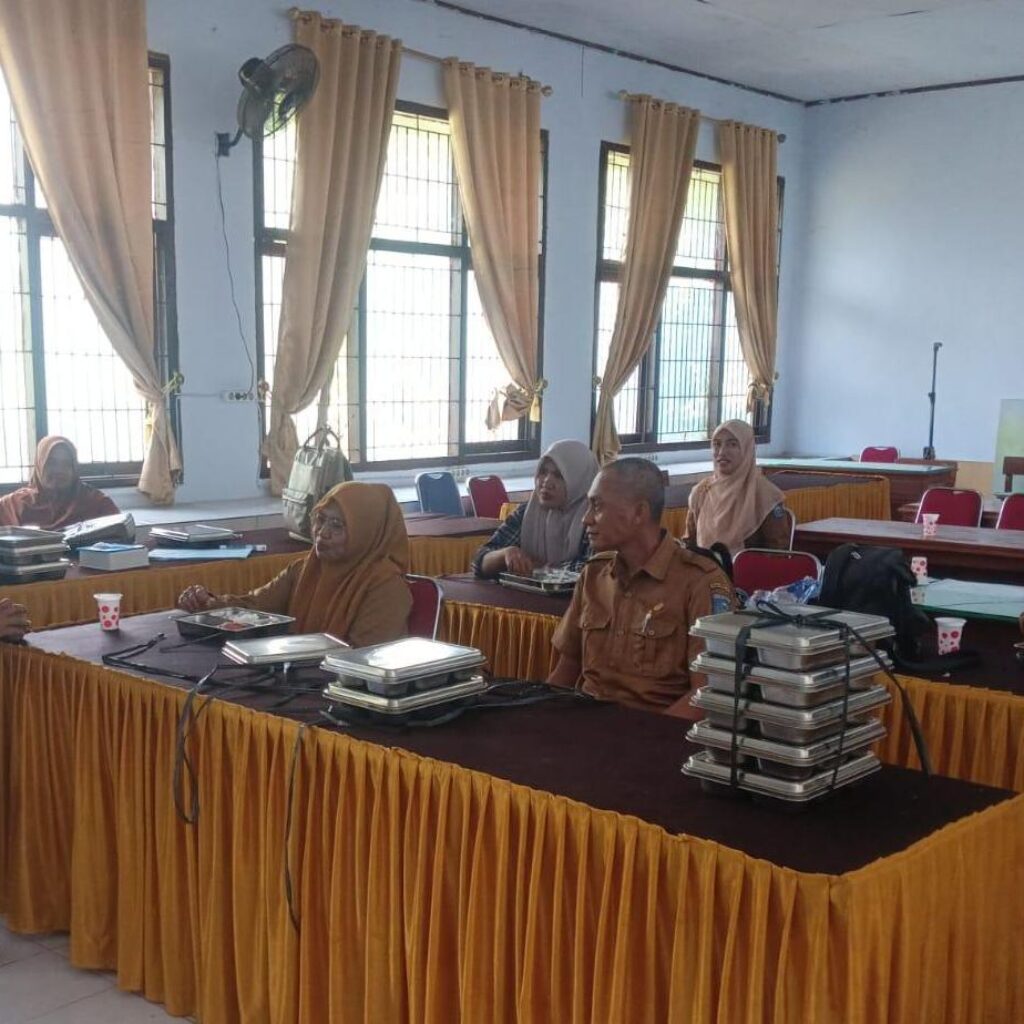 Polsek Monta Konsisten Mengawal Pendistribusian MBG Bagi Ribuan Pelajar Yang Tersebar di Wilayah Hukumnya