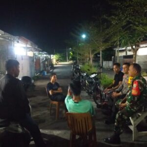Patroli Malam TNI-Polri Hadirkan Rasa Aman Warga Kuranji Dalang