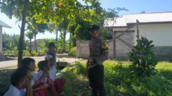 Bhabinkamtibmas Desa Kerumut Berikan Nasehat Dan Motivasi Kepada Murid Sdn 2 Kerumut Melalui Giat Sambang Dan Silaturahmi