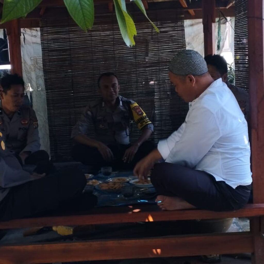 Patroli Silaturahmi, Polsek Janapria Pererat Hubungan dengan Masyarakat