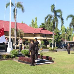 Polres Lombok Barat Gelar Upacara Hari Lahir Pancasila 2026
