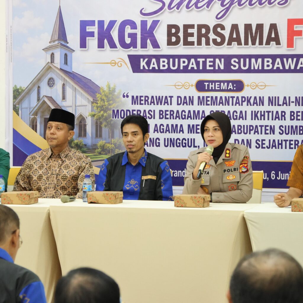 Perkuat Moderasi Beragama, Polres Sumbawa Hadiri Temu Bincang Sinergitas Tokoh Agama