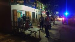 Polsek Sape Gelar Patroli Sambang Warga, Sampaikan Himbauan Kamtibmas dan Sosialisasi Call Center 110