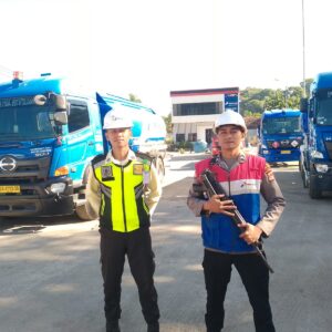 ‎ Antisipasi Gangguan Kamtibmas, Unit Pam Obvit Sat Samapta Patroli di Kawasan Pertamina Bima