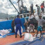 Sat Polairud Polres Bima Kota Laksanakan Pengawasan dan Imbauan Keselamatan Kerja di Pelabuhan Laut Bima