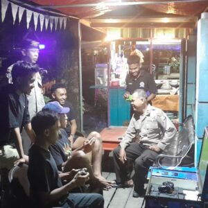 Patroli Blue Light Polsek Rasanae Timur, Imbau Pemuda Jauhi Miras, Narkoba dan Balap Liar