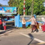 Polsek Rasanae Timur Laksanakan Rawan Pagi, Bantu Kelancaran Aktivitas Masyarakat