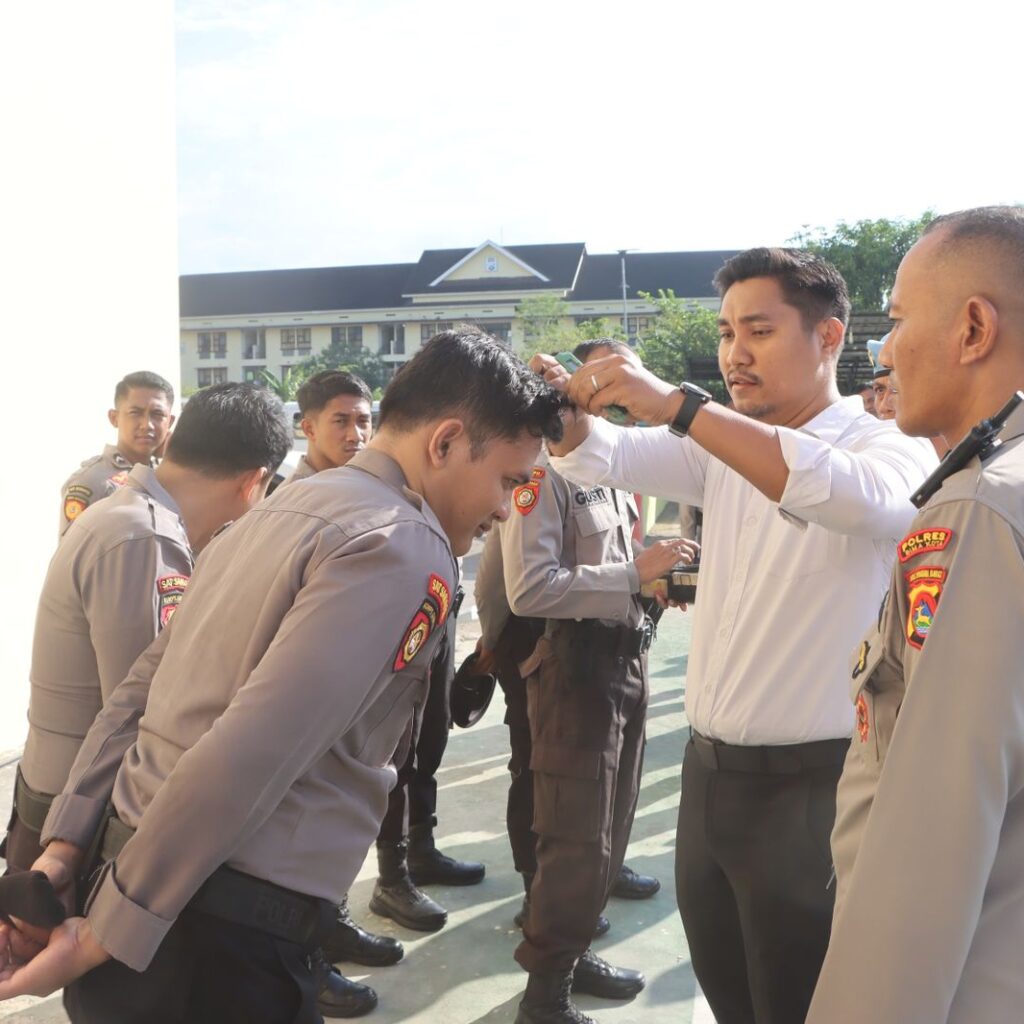 Jelang HUT Bhayangkara Ke-80, Sipropam Polres Bima Kota Gelar Opsgaktiblin terhadap Personel
