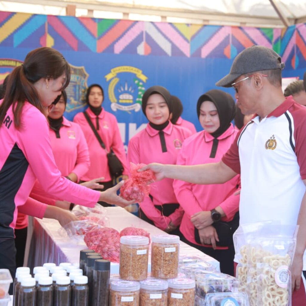 Sambut Hari Bhayangkara ke-80, Polda NTB Gelar Bazar Murah dan Pasar Rakyat untuk Masyarakat