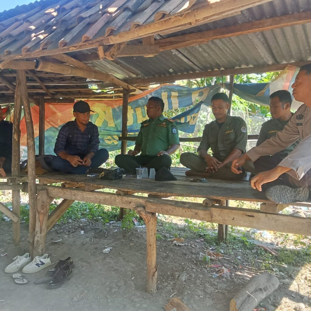 Bhabinkamtibmas Polres Bima Kota Jalin Silaturahmi dengan Kelompok Tani, Dorong Kepatuhan dan Harkamtibmas