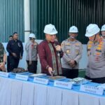 80 Ton Pupuk Batu Bara Disalurkan ke Petani Riau, Kapolri: Wujud Polri Hadir untuk Masyarakat