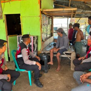 “Patroli KRYD”Jaga Kondusifitas Wilayah, Satsamapta Polres Bima Kabupaten Pantau Aktivitas Masyarakat di Kecamatan Bolo