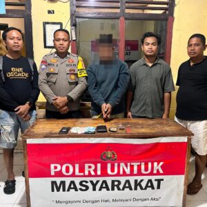 Berantas Tuntas Peredaran Gelap Narkoba, Polsek Madapangga Ringkus Jaringan Terduga Pengedar Lintas Kecamatan di Desa Dena