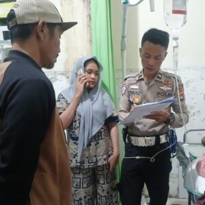 Kecelakaan Maut Antara SPM dan Mobil Box Penumpang Sepeda Motor Meninggal Dunia,Unit Gakum Satlantas Polres Bima Kabupaten Gelar Olah TKP