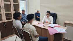 Polres Dompu Laksanakan Tahap II Penyerahan Tersangka dan Barang Bukti Kasus Pencurian ke Kejaksaan Negeri Dompu