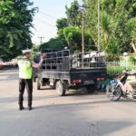 SAT LANTAS POLRES DOMPU GELAR RAWAN PAGI DAN STRONG POINT, HADIRKAN PELAYANAN PRIMA DEMI KELANCARAN ARUS LALU LINTAS