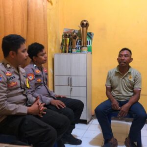 Bhabinkamtibmas Polsek Woha Perkenalkan Petugas Polmas Polres Bima Kabupaten Kepada Warga Binaan