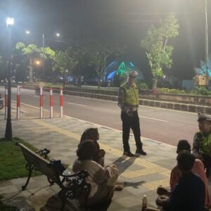 Patroli Malam Satlantas Polres Lombok Barat: Cegah Balap Liar dan Kejahatan 3C di Gerung