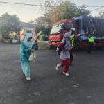 Unit Lantas Polsek Rasanae Barat Laksanakan Strong Point Pagi, Wujudkan Keamanan dan Kelancaran Lalu Lintas