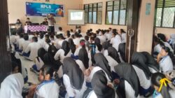 Polres Lombok Barat Gelar Police Goes To School, Edukasi Tertib Berlalu Lintas bagi Siswa Baru