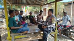 BHABINKAMTIBMAS POLSEK HU’U PERERAT KEMITRAAN DENGAN WARGA MELALUI SAMBANG DAN SILATURAHMI, AJAK MASYARAKAT JAGA KAMTIBMAS DAN TOLAK NARKOBA