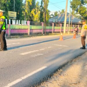 Polri Hadir Sejak Fajar, Polres Sumbawa Barat Perkuat Keamanan dan Keselamatan Pelajar Lewat Rawan Pagi