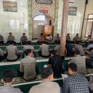 Tingkatkan Ketaqwaan dan Karakter Personel, Polres Sumbawa Barat Gelar Kegiatan Binrohtal