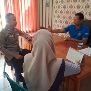 Tingkatkan kemampuan literasi hukum , Kasi humas terima kunjungan silaturahmi sikum polres sumbawa barat