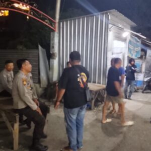 Patroli Blue Light Polsek Rasanae Barat Intensifkan Cegah Gangguan Kamtibmas di Wilayah Hukum Polres Bima Kota