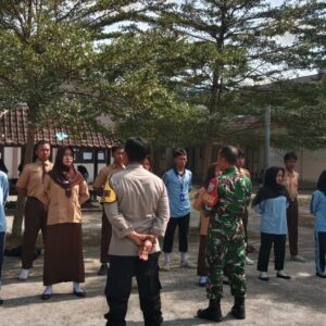 Polsek Pujut Kawal Seleksi Calon Paskibraka Tingkat Kecamatan Sambut HUT Ke-81 Kemerdekaan RI
