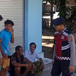 Sat Samapta Polres Sumbawa Barat Sambangi Permukiman Desa Sebubuk, Perkuat Patroli Dialogis Jaga Kamtibmas