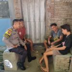 Bhabinkamtibmas Desa Anggaraksa Sambangi Remaja, Ajak Bersama Jaga Kamtibmas