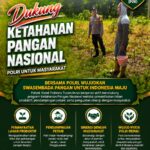 Polisi Polsek jenu Polres Tuban Turun ke Ladang, Dampingi Petani Jagung Dukung Ketahanan Pangan