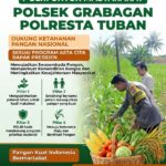 ANGGOTA POLSEK GRABAGAN SAMBANG DESA BINAAN, PANTAU LAHAN JAGUNG DAN MEMASTIKAN SISTEM IRIGASI MASIH LANCAR