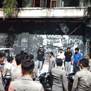 Polri Respons Cepat Aduan Call Center 110, Piket Gabungan Bubarkan Keributan Anak Muda di Na’e