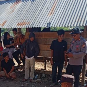 POLSEK MANGGELEWA RESPONS CEPAT TANGANI PENEMUAN WARGA MENINGGAL DUNIA DI DESA TEKASIRE